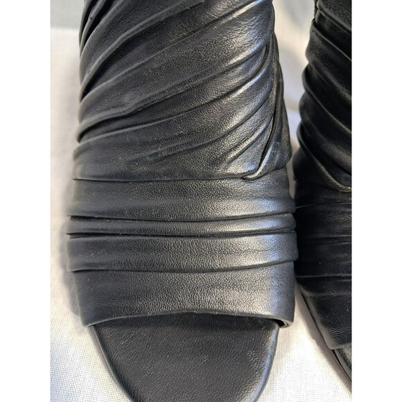 Vince Camuto Womens Anara Black Leather Peep Toe Ankle Bootie Heels Shoes 9M - Picture 6 of 10